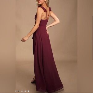 Elegant Burgundy Evening Gown by Lulus. Sz XS
